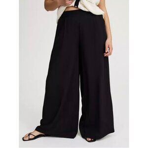 Torrid Wide Leg Pull On Pleated Flowy Pants Black Baggy Boho Plus Size 1X